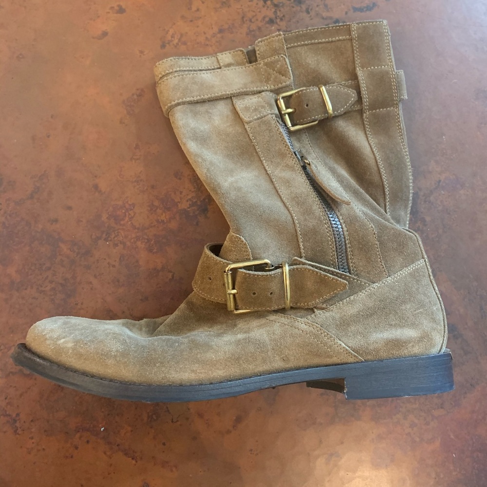Suede Burberry boots